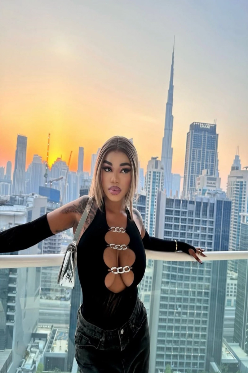Sassy escort dubai